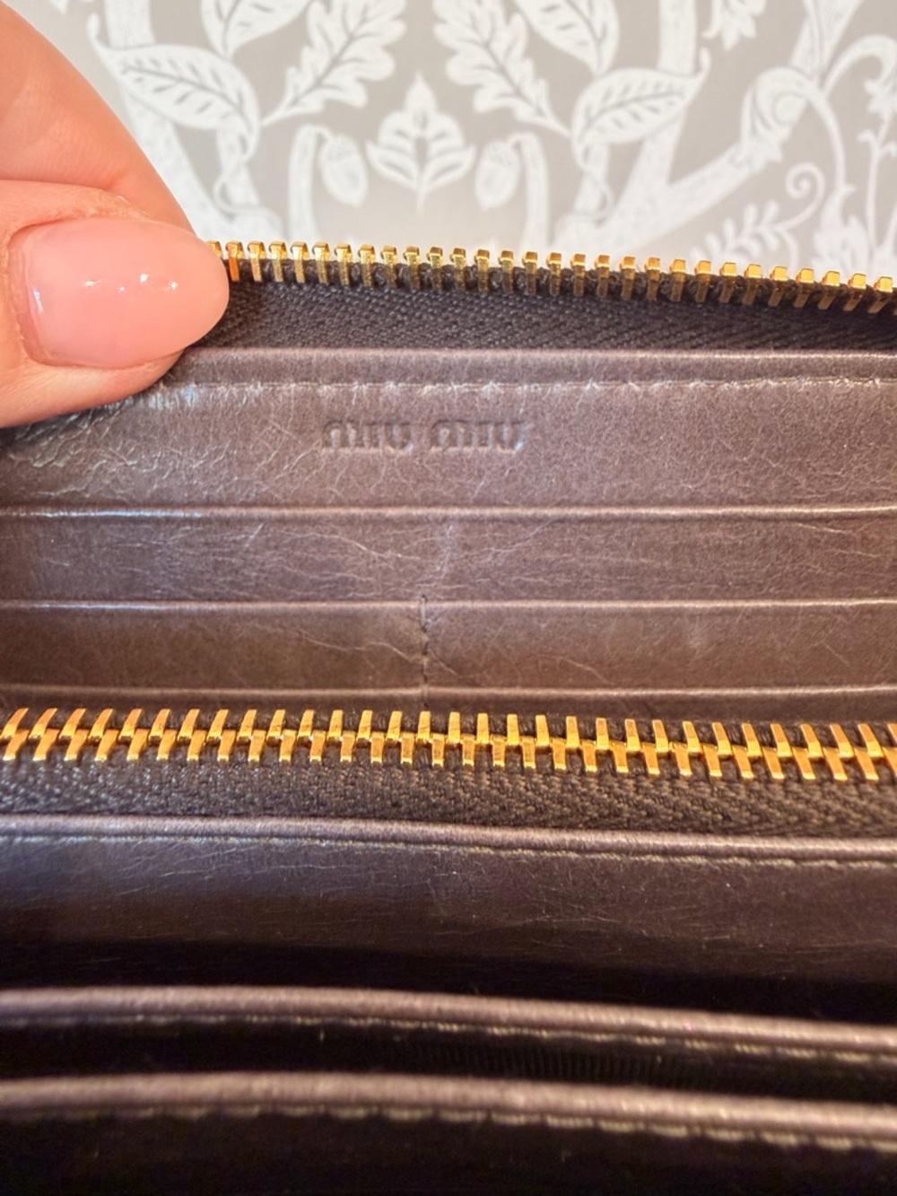 Miu Miu Matelassé Gathered Gray Leather Zip Long Wallet w/ Dustbag NWOT - Picture 12 of 17